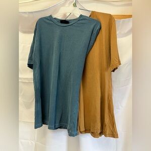 No Boundaries Blue and Tan Short Sleeve Tees